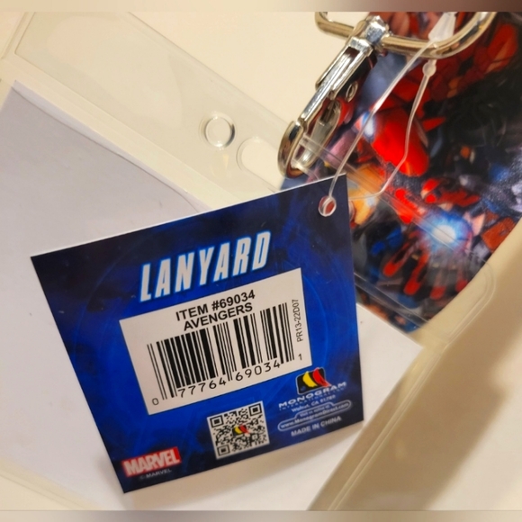 Marvel Adult's Avengers Assemble Lanyard - Picture 5 of 6